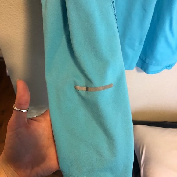 Nike dri fit running half zip - Picture 4 of 5